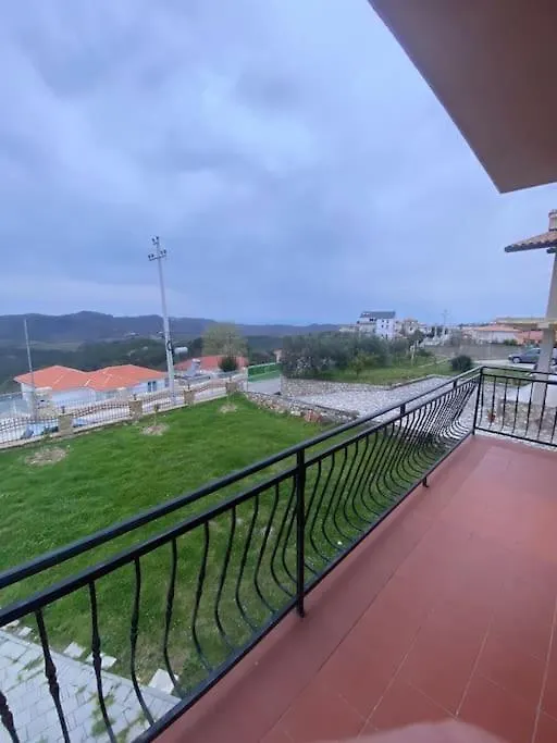 Holiday home Belvedere House Ishem